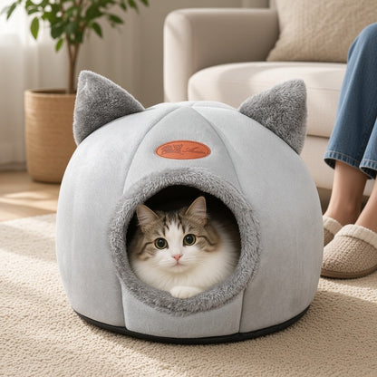 DeepPurr™ Cozy Winter Cat Bed