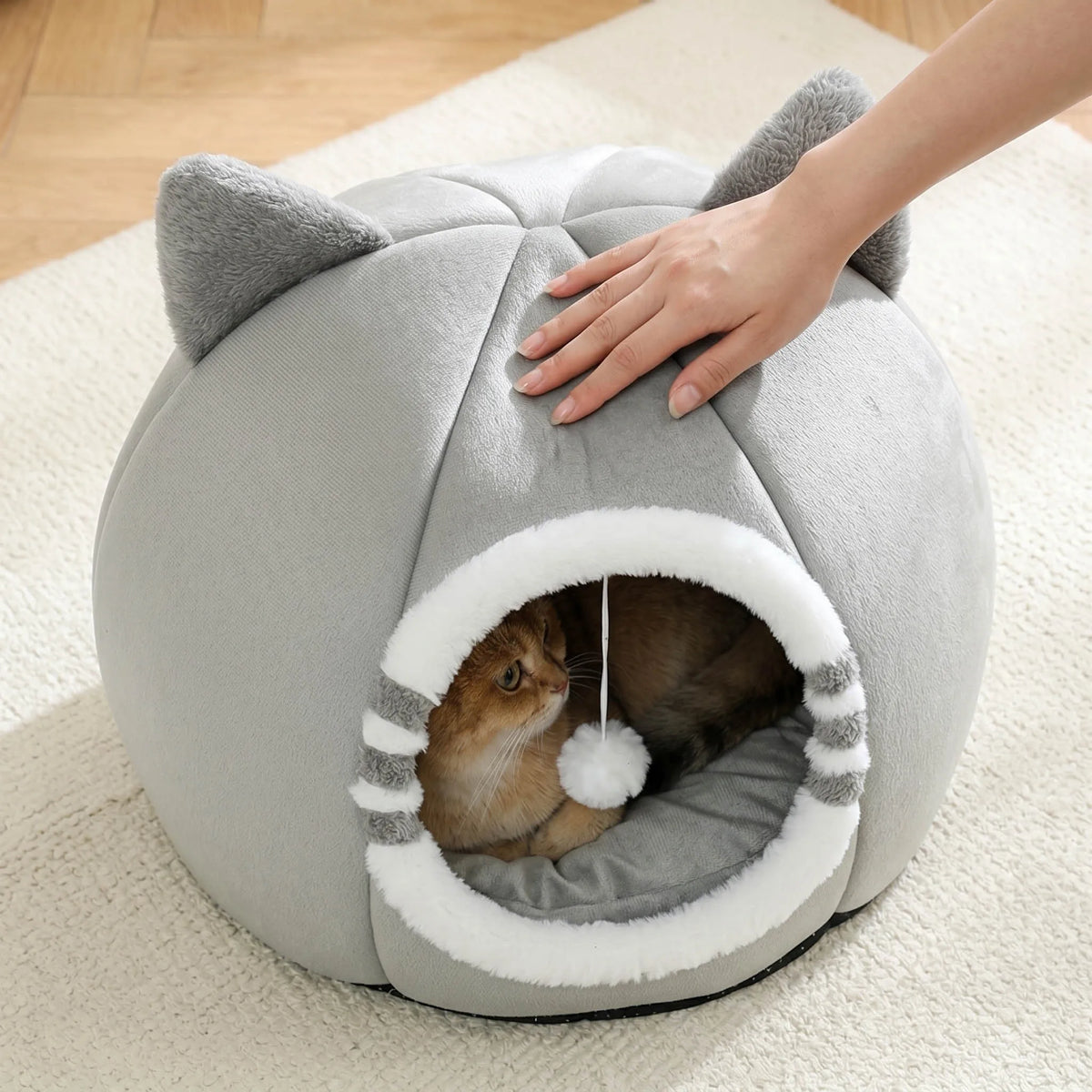 Cartoon Cat Bed Sleeping Dog Basket Tent Puppy Cave Sofa Pet Bed Small and Medium Cats House Cozy Kitten Cave Cushion
