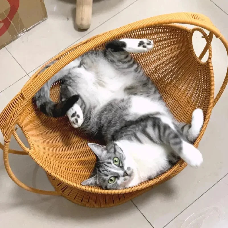 Faux Woven Cat Bed Semi Enclosed Cat Cave Bed Waterproof Indoor Cat House Basket Style Pet Bed for Cats